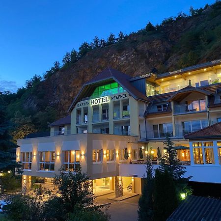 Gartenhotel&Weingut Pfeffel Dürnstein Exterior foto